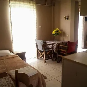 Apartamento Pansion Vasiliki, Uranópolis